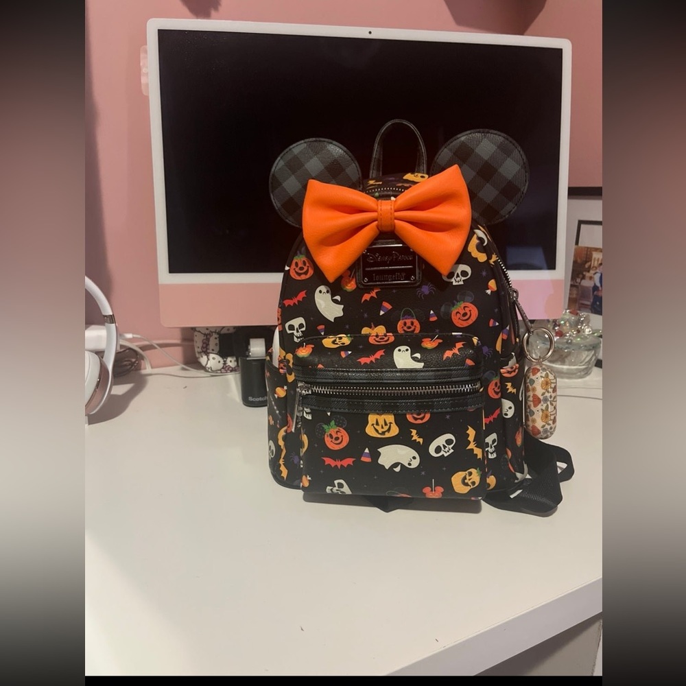 Halloween loungefly book bag